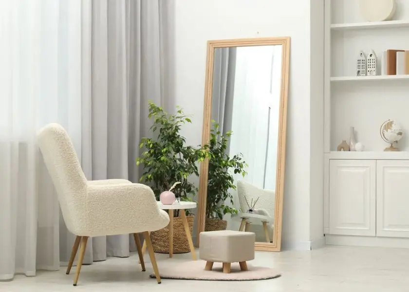 Gunakan Cermin Besar di Model Rumah Minimalis